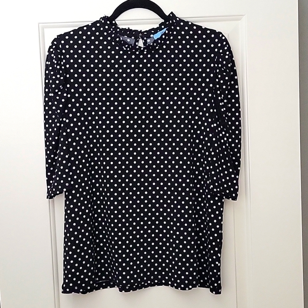 Cece Polka Dot 3/4 sleeve black and white blouse